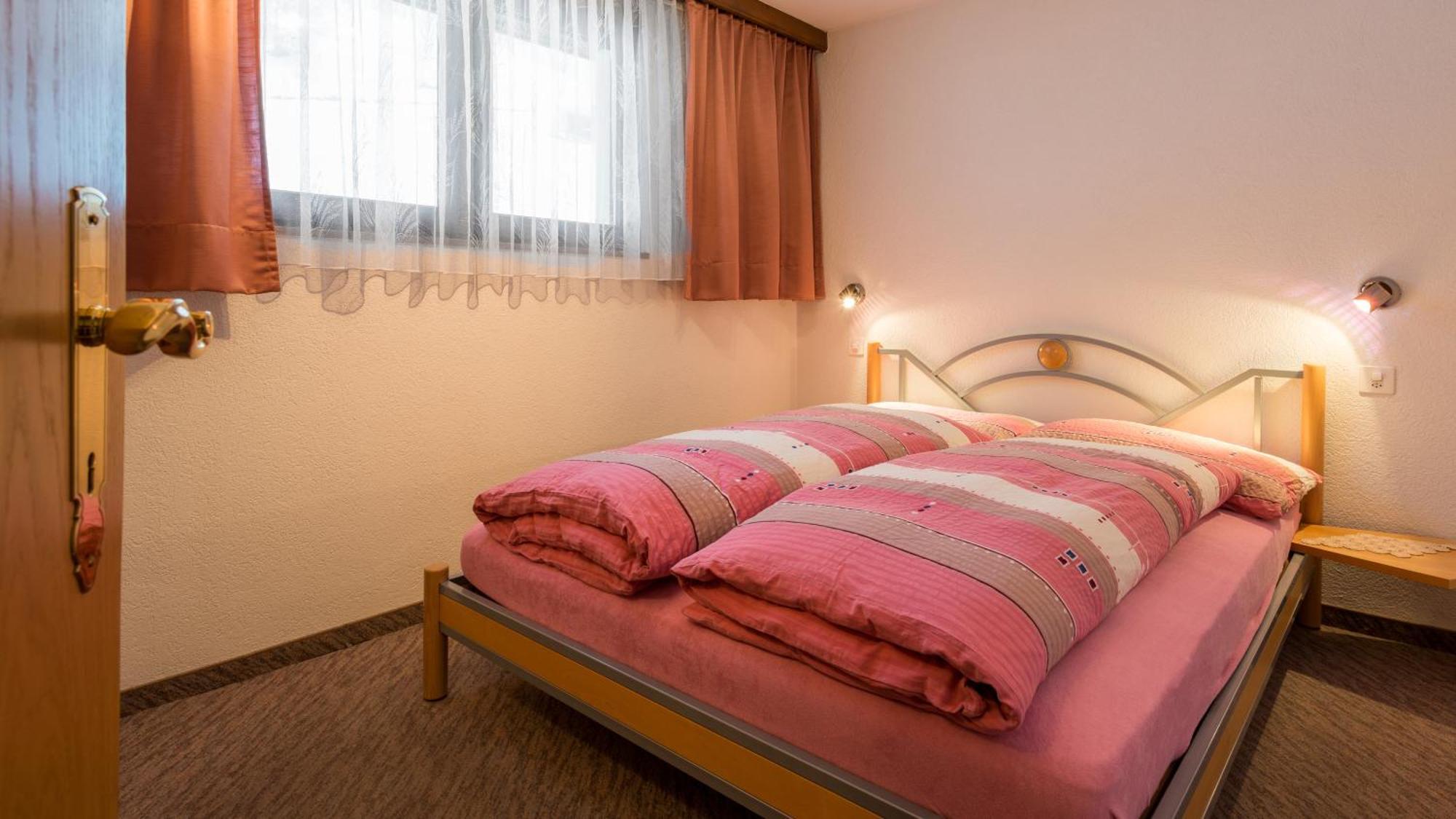 Ferienhaus Adonis Saas-Grund Room photo